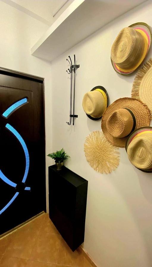 Central Studio Sapphire Apartment Букурещ Екстериор снимка